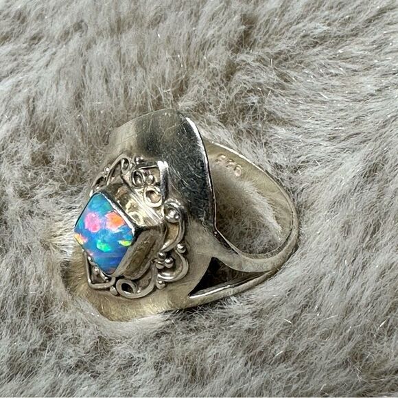 Fire Opal Sterling Ring Sz 7 -7.5 - Picture 2 of 5